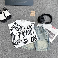 T160-Set sát nách in chữ loang quần jean rách (10-26kg)
