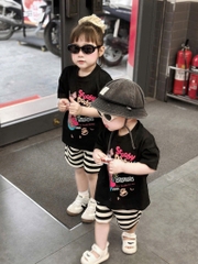 T382-Bộ cotton chó đen quần kẻ (12.17.569)