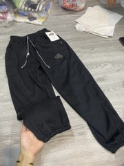 Q070-Quần bom đen nhung tăm Chanel đại