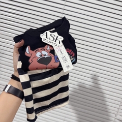 T382-Bộ cotton chó đen quần kẻ (12.17.569)