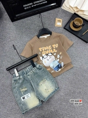 T299-Set áo Labubu nâu quần jean