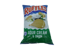 Bánh Snack Ruffles Potato Chips, Sour Cream & Onion 6.5Oz