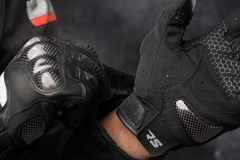Găng tay Rider's Station RDS-2 Premium Carbon