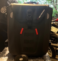 Túi hông SW-Motech Sysbag Waterproof - size M 23L- phải. CBC MOTO GEAR
