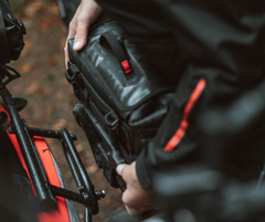 Túi hông SW-Motech Sysbag Waterproof - size M 23L- phải. CBC MOTO GEAR