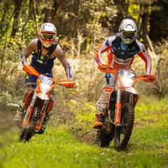 BALO CÓ TÚI NƯỚC HYDRO RACE