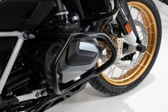 Khung chống đổ SW - Motech dưới của xe BMW R 1250 GS màu đen