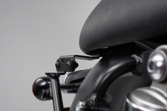 Adapter Giá Đỡ SLC Side Carrier Trái – Triumph Bonneville T100-T120