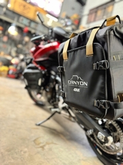 [Hàng lướt] Túi hông Givi Cayon GRT720B MONOKEY ( 1 cặp)