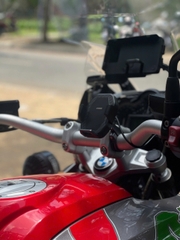 Giá đỡ điện thoại Chigee CG2 (có sạc)