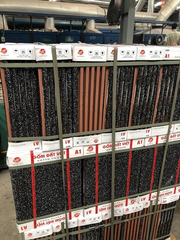 Gạch bậc thềm 30x50cm màu đen chấm bi Gốm Đất Việt