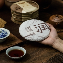 Phổ nhĩ chín Dã Nhuận bánh 200g 2023