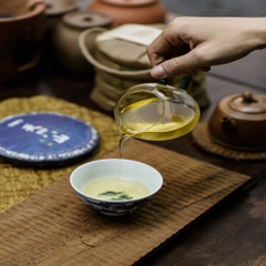 Phổ nhĩ sống Thiên Môn Sơn 200g 2021