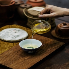 Phổ nhĩ sống Bang Cang Mật Cảnh 200g 2023