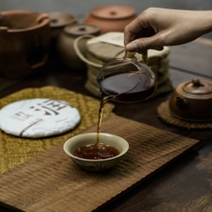 Phổ nhĩ chín Dã Nhuận bánh 200g 2023