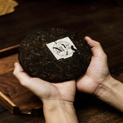 Phổ nhĩ chín Dã Nhuận bánh 200g 2023