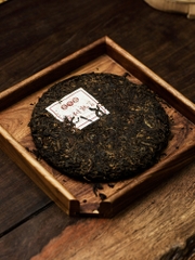 Phổ nhĩ chín Cổ Thụ Thục Liễu bánh 300g 2018