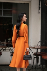 Đầm cổ ve đai da