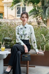 Sơ mi lụa hoa dáng thoải mái