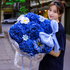 Bó Hoa Lụa Cẩm Tú Cầu Xanh Dương – Ấn Tượng Khó Quên