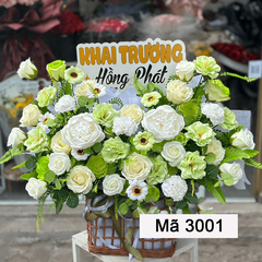 Giỏ Hoa Sáp Màu Xanh Lá Mix Trắng – Món Quà Trao Những Điều Tốt Đẹp