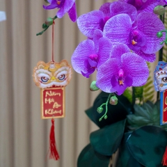 Chậu Hoa Lan Hồ Điệp Cao Su Màu Tím Quý Phái
