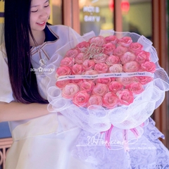 Hoa nhũ màu hồng Galaxy có chữ love you