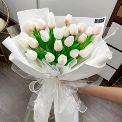 Hoa sáp Tulip màu trắng hồng