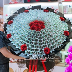 Hoa tiền thật 200 tờ 500k