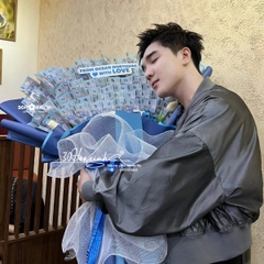 Bó Hoa tiền 20k dáng đứng