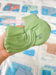 Bao tay, bao chân cho bé sơ sinh đến dưới 6 tháng