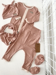 Set dài tay cài giữa kèm mũ bao tay bao chân yếm, quần cạp cao, sơ sinh 0-3m Cookie