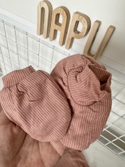 Set dài tay cài giữa kèm mũ bao tay bao chân yếm, quần cạp cao, sơ sinh 0-3m Cookie