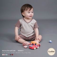 Bộ cộc cổ tim phối sườn Cookie