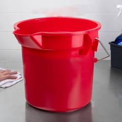 Xô đựng dụng cụ vệ sinh dạng tròn