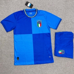 Quần áo Italia