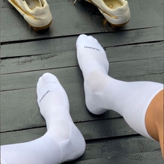 Tất Feetures Cổ Cao