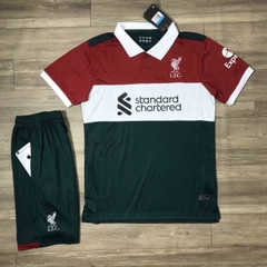 Quần áo Liverpool