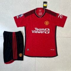 Quần áo Manchester United