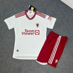 Quần áo Manchester United