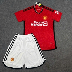 Quần áo Manchester United