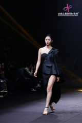 MAGOA DRESS