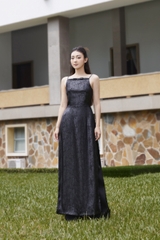 BY RIVER AO DAI