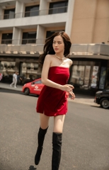 SLEEK SPLIT DRESS