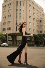 STRAPLESS LONG TRAIN DRESS