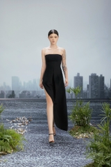 AN OTHER DRESS