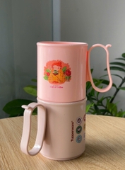 Ca / Ly Uống Nước Nhựa Cứng 280ml Có Quai - Hình Linh Vật - Tupmalay