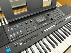 Organ Yamaha PSR E483