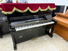 Piano cơ Eterna 35