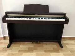Đàn piano điện Roland HP2